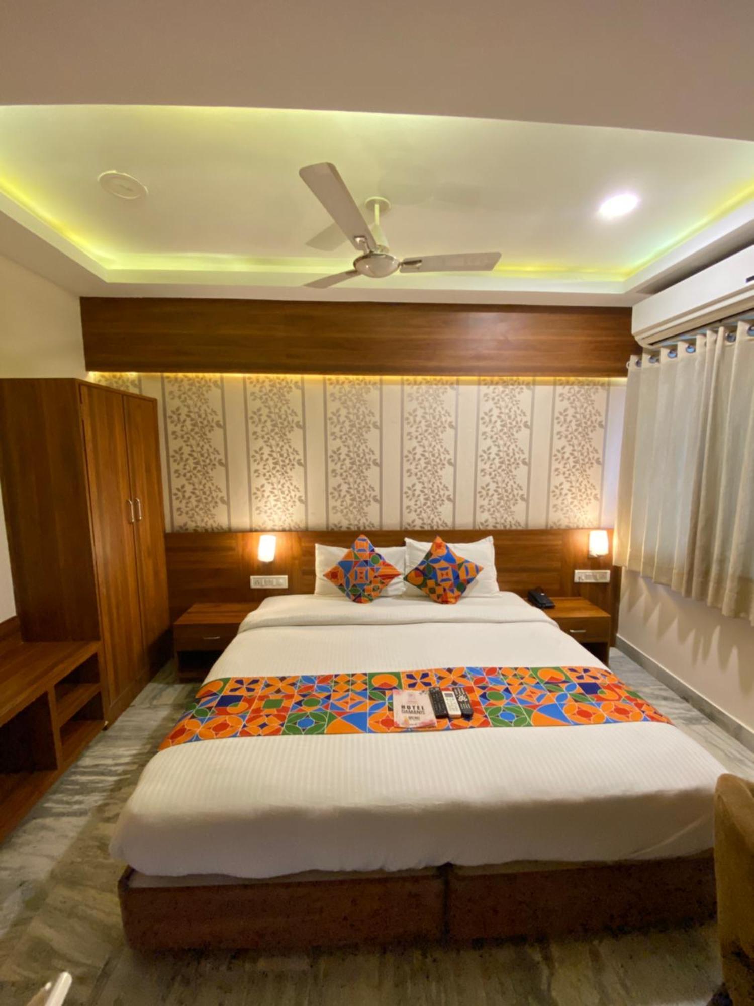Hotel Damanis Udaipur Esterno foto